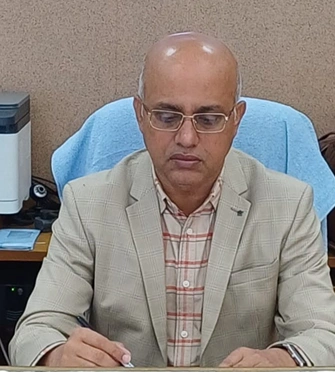  Professor(Dr.) Kallol Paul